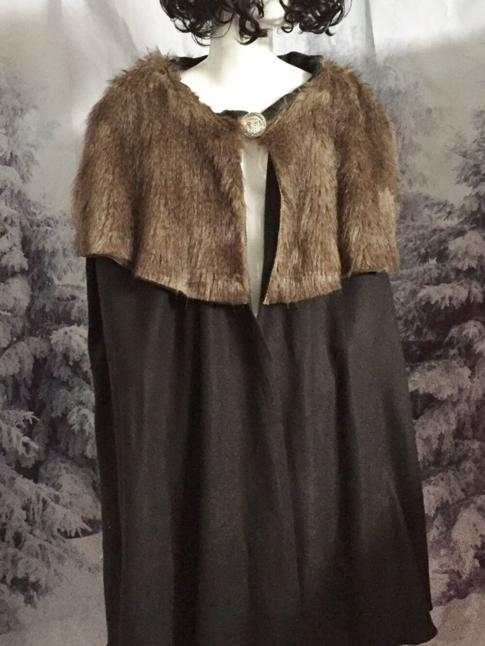 Handmade Black Fleece Viking Cloak Faux Fur Trim Cosplay wig necklace 3pc Set